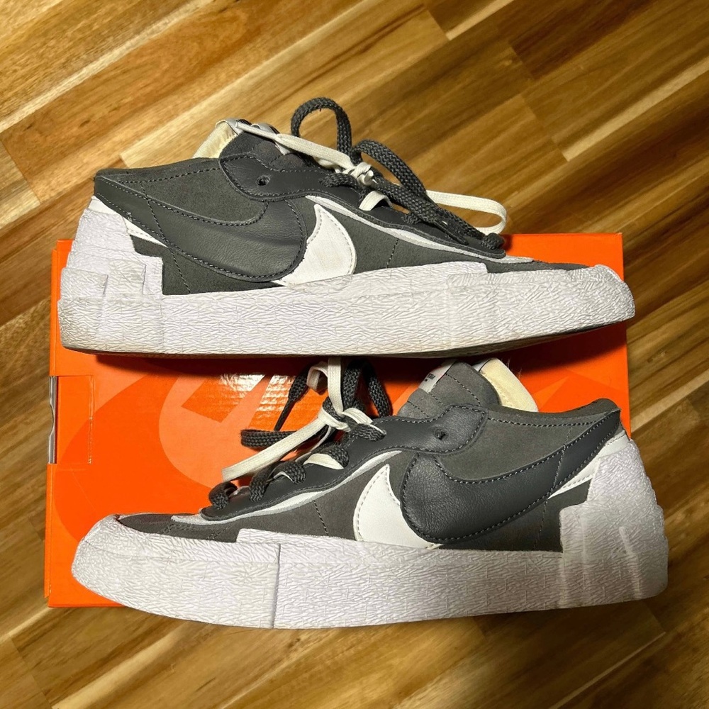 Nike x Sacki blazer low. Grey and white mens US size 9.